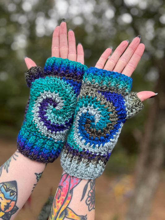 Lagoon Swirl Fingerless Gloves