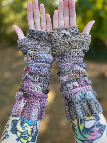 Radiant Fable Gloves