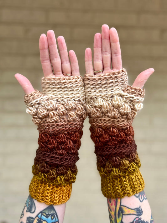 Earthy Wobble Bobble Gloves