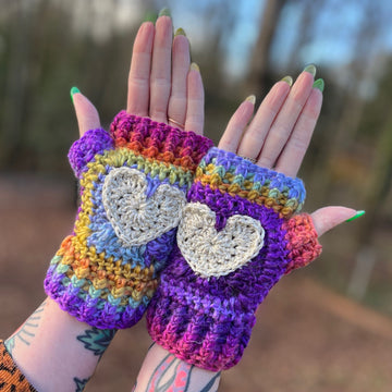 Sweetheart Fingerless Mitts Crochet Pattern